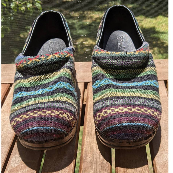 Bjorndal Women Clogs Ally Tribal Blanket Woven Fabric Striped Tapestry Size 7.5 - Picture 2 of 8